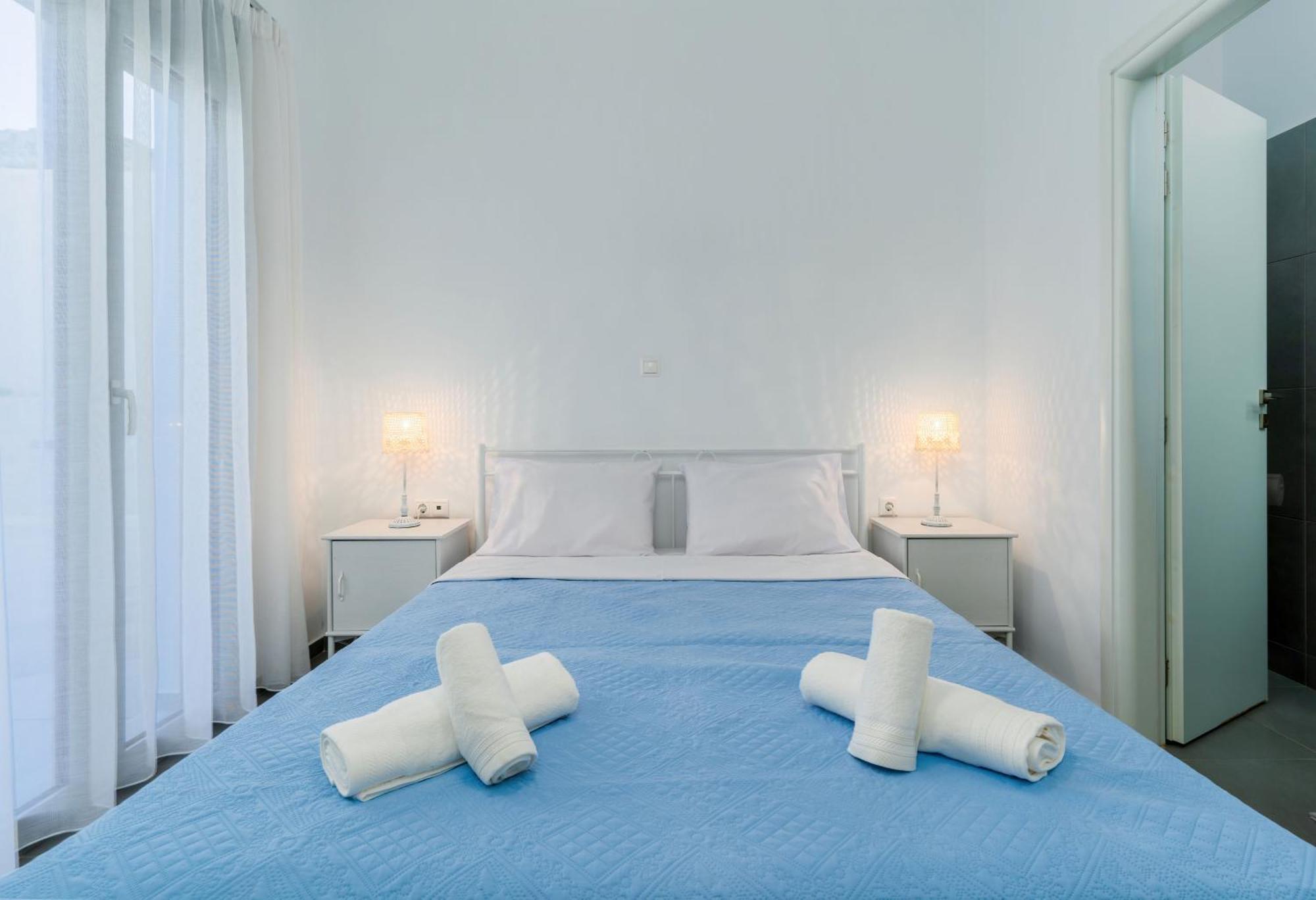 Ioannis House *