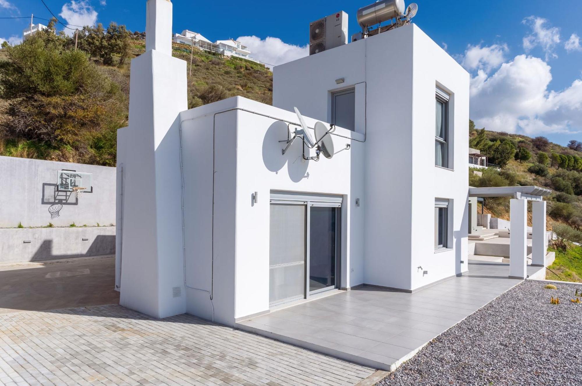 Ioannis House Holiday home *